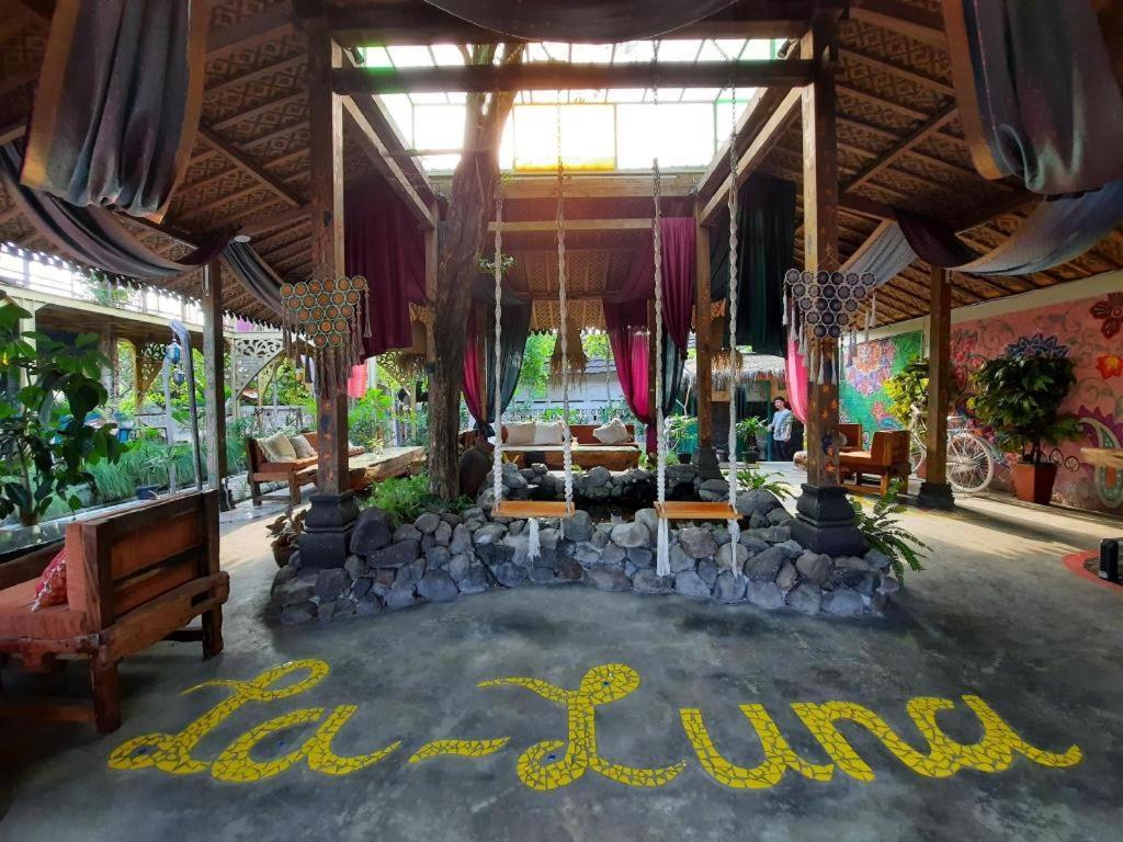 La Luna Resort Yogyakarta Селеман Екстер'єр фото